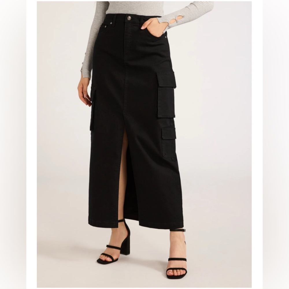 Scoop cargo black denim maxi skirt with center slit